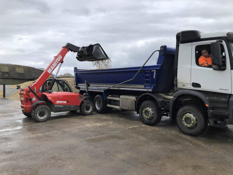 Truck load of Aggregates Aylesbury Buckingham