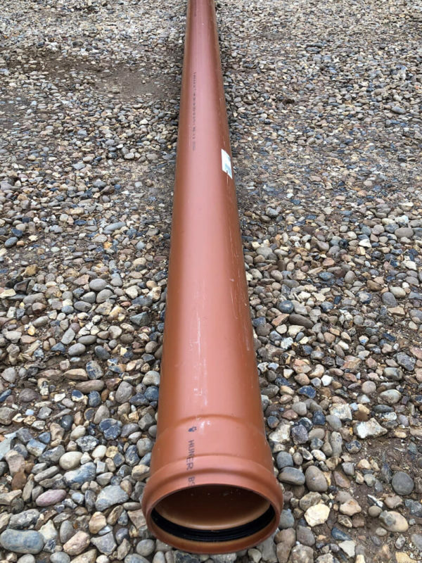 Single socket Pipe